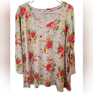 THE PIONEER WOMAN LOT OF 2 V- NECK FLORAL 3/4 SLEEVE BLOUSES. SIZE XXL.